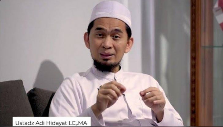 Ustadz Adi Hidayat Ungkap Doa Mustajab untuk Orang Sakit, Penyakit Kronis Sekalipun Dijamin Sembuh 