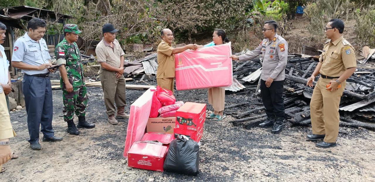 Lumbung Sosial Ketahun Salurkan Bantuan untuk Korban Kebakaran di PT Pamor Ganda