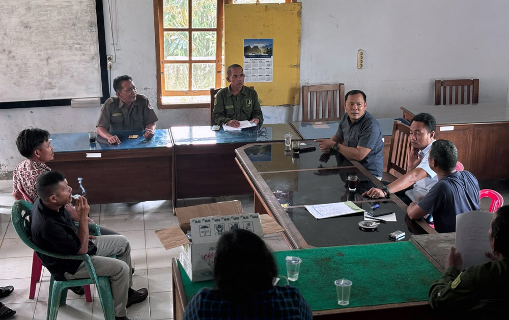 Izin Kawasan Hutan Jadi Kendala Lisdes, Warga Tanjung Kemenyan Datangi KPHP
