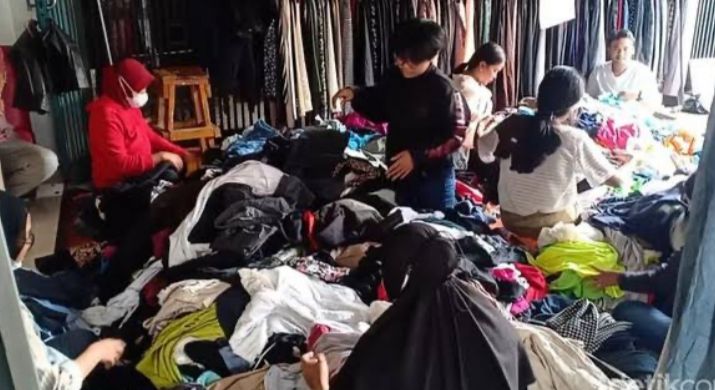 Banyak Diminati Gen Z, Surga Thrifting Bengkulu Ada di Pasar Ini