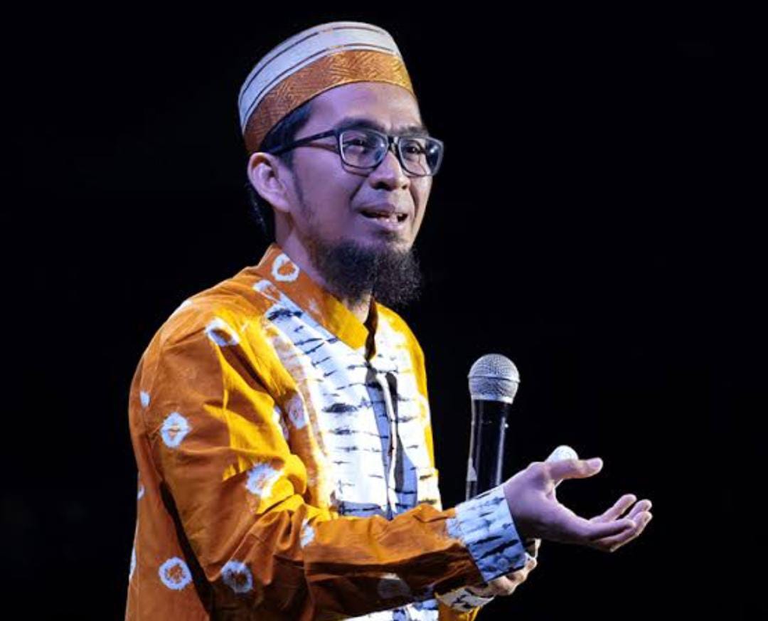 Jangan Terbalik, Ust Adi Hidayat Beberkan Urutan Sedekah yang Benar, Salah Satunya Langsung Diridhoi Allah