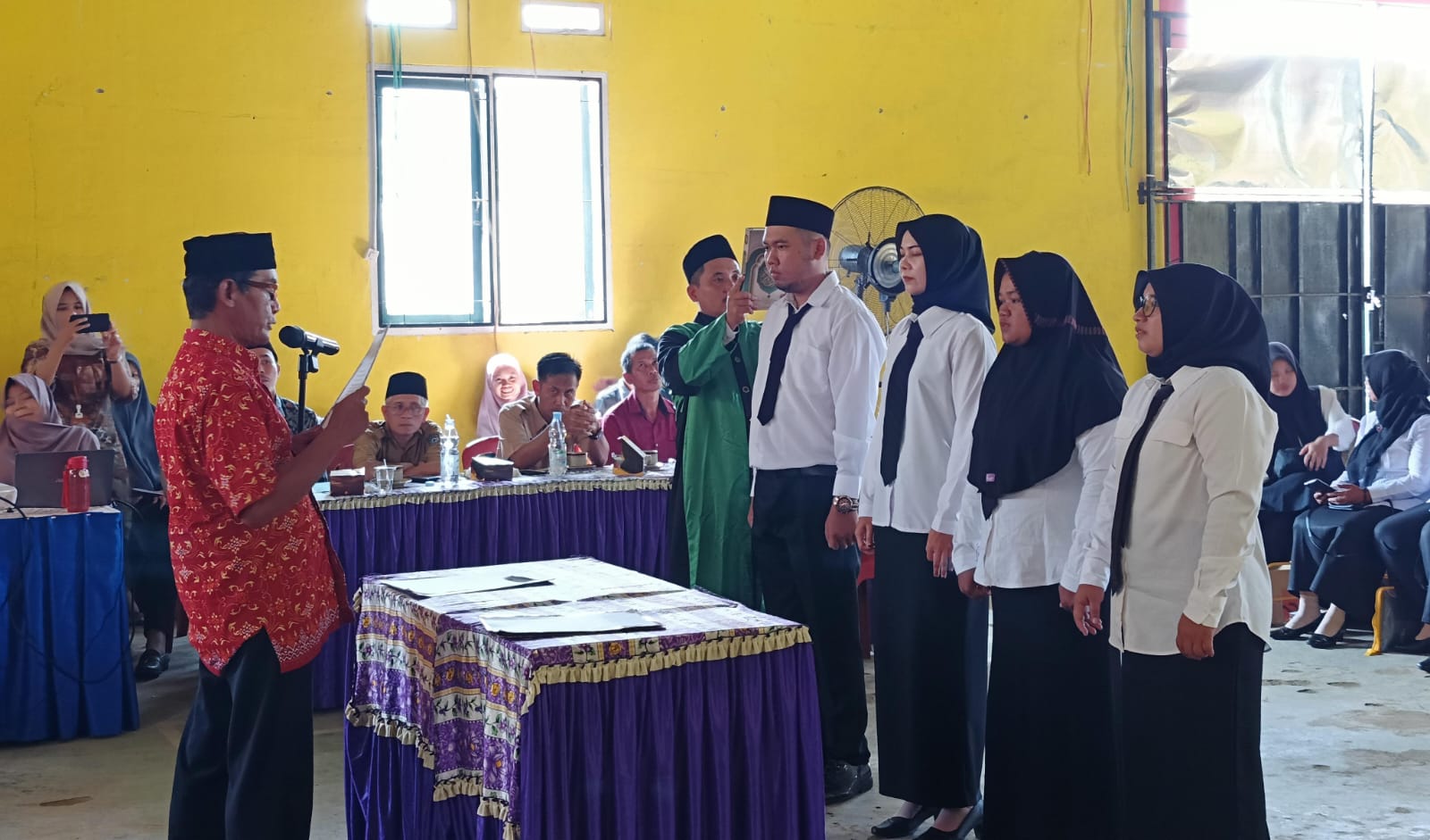 Ditugaskan Cocokkan Data Pemilih, 88 Pantarlih Padang Jaya Resmi Dilantik