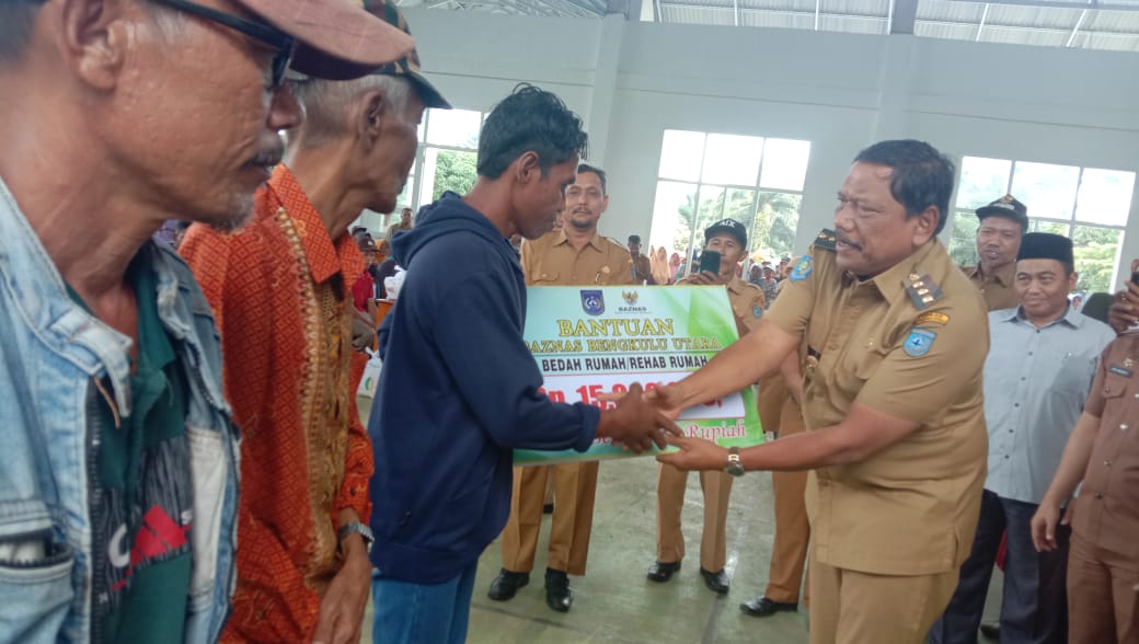 Pemkab Bengkulu Utara dan Baznas Kembali Salurkan Bantuan RTLH, Mian: 4 Rumah di Bedah Agar Layak Huni