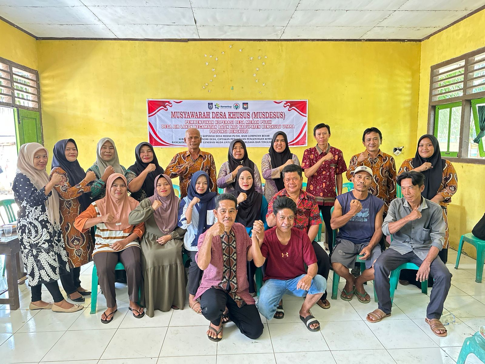 Dukung Program Pemerintah Pusat, Pemdes Air Lakok Musdes Pembentukan Pengurus Koperasi Merah Putih