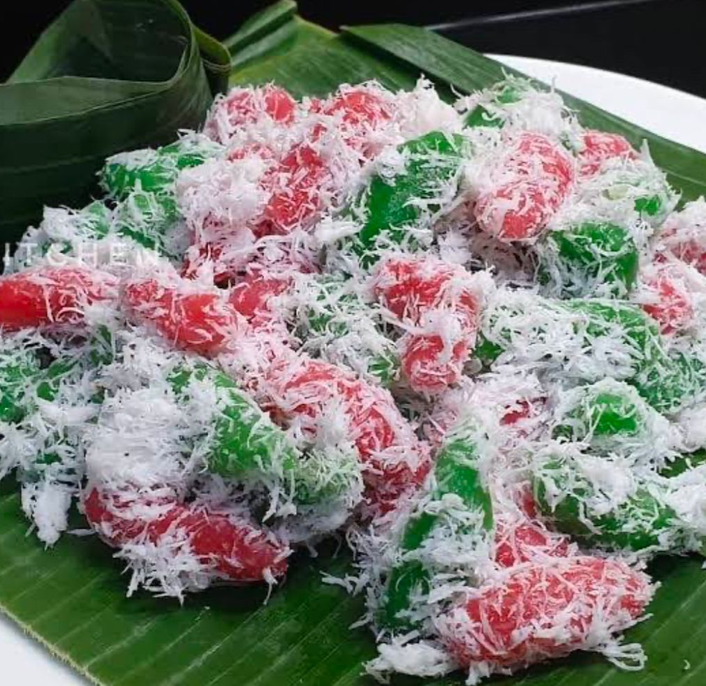 Cara Membuat Cenil yang Lembut dan Kenyal, Cuma Pakai 2 Jenis Tepung!