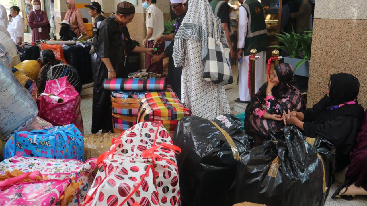 Modal Rp149 Ribu, Barang Cargo Jemaah Haji Indonesia Sudah Bisa Sampai ke Tanah Air