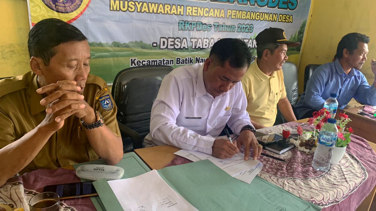 Melalui RKPDes dan Musrenbangdes, Rizal Ajak Warga Dukung Pembangunan Desa