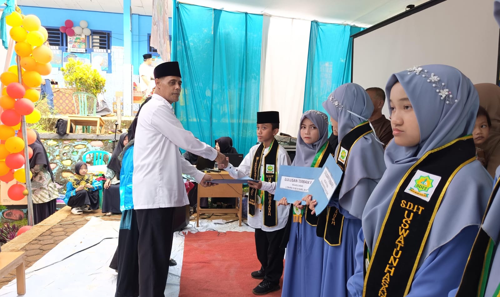 SDIT Uswatun Hasanah, Pelepasan dan Wisuda Tahfiz, Bukti Membangun Pendidikan Kreatif dan Berkarakter Islami