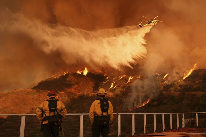 Ketika Air Tak Mampu Melawan Amukan Api Los Angeles, Sebuah Pembelajaran Pahit