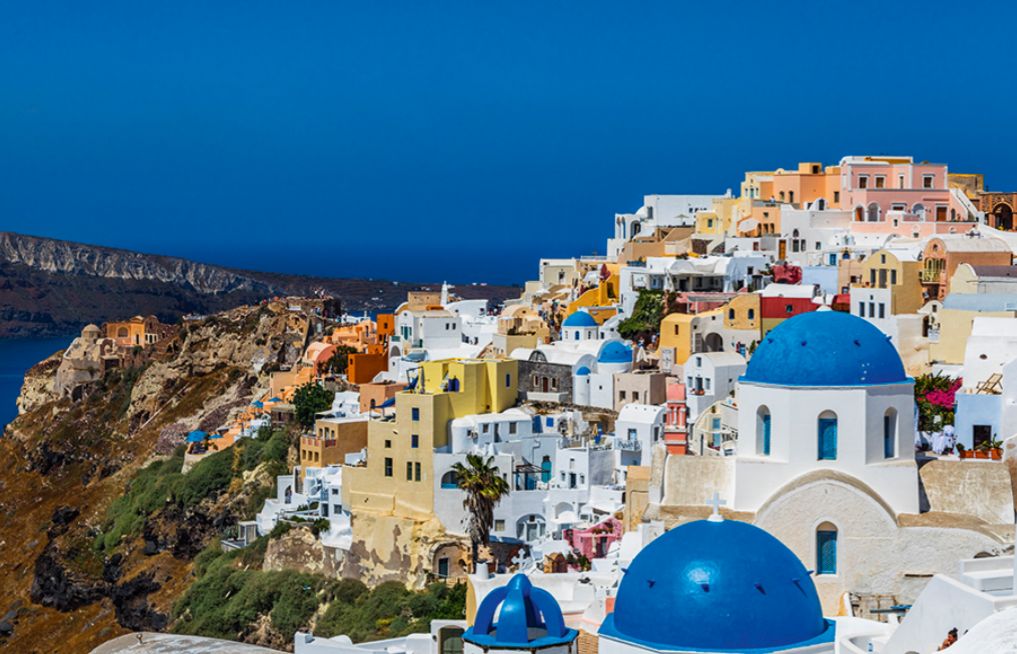 10 Desa Terindah di Dunia Bak Masuk ke Dunia Dongeng, Indonesia Termasuk?