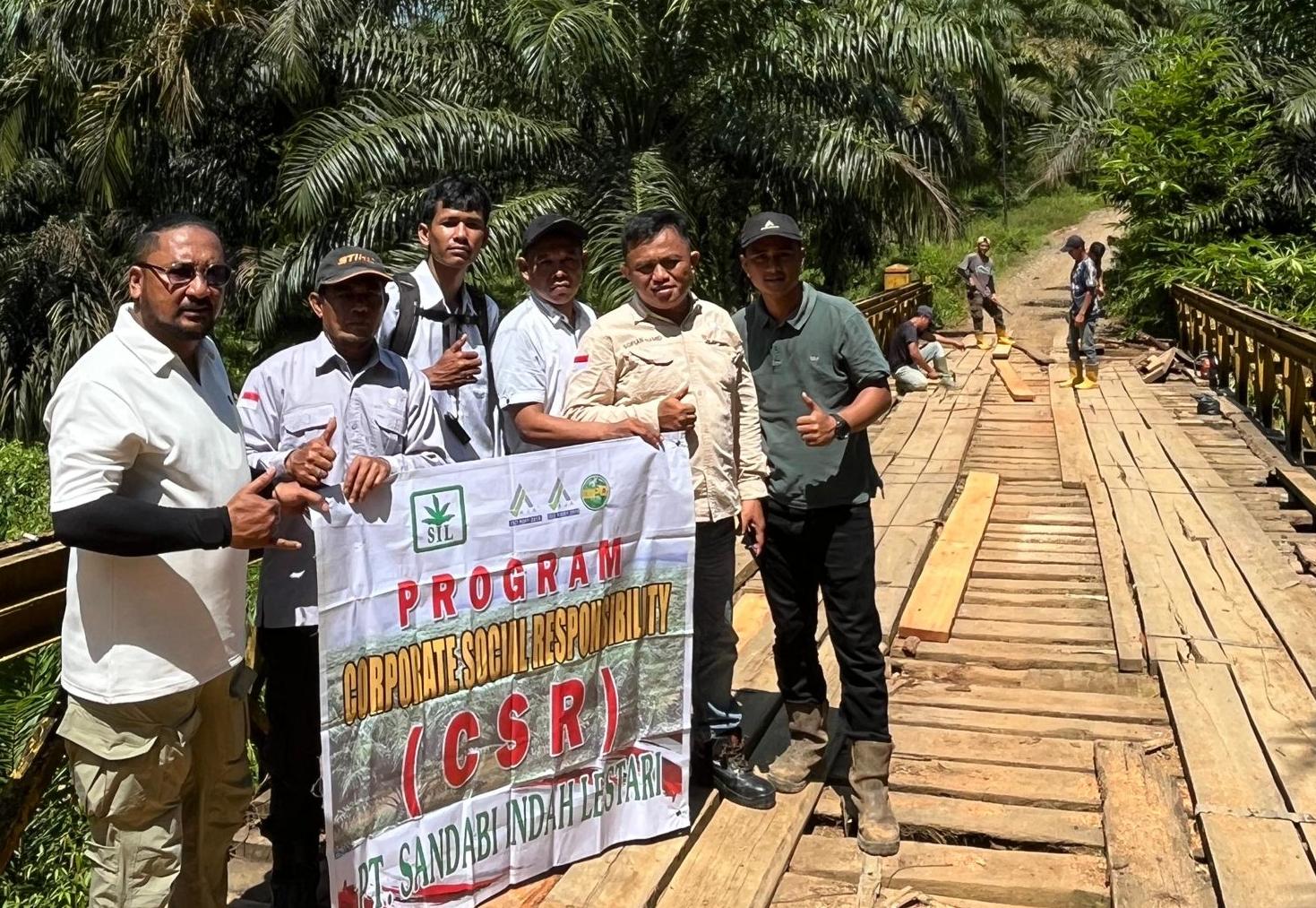 Bantu Pemerintah, PT SIL Group Kembali Perbaiki Jembatan Arga Mulya - Tanah Tinggi