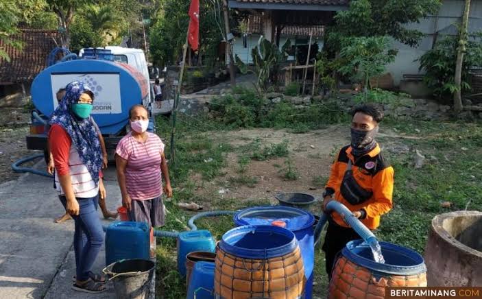 Kekeringan Parah di Grobogan, 1 Juta Liter Air Disalurkan