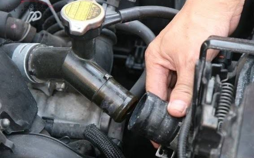 Jangan Anggap Sepele, Jika Ada Ciri-ciri Ini Engine Mounting Mobil Anda Wajib Diganti 