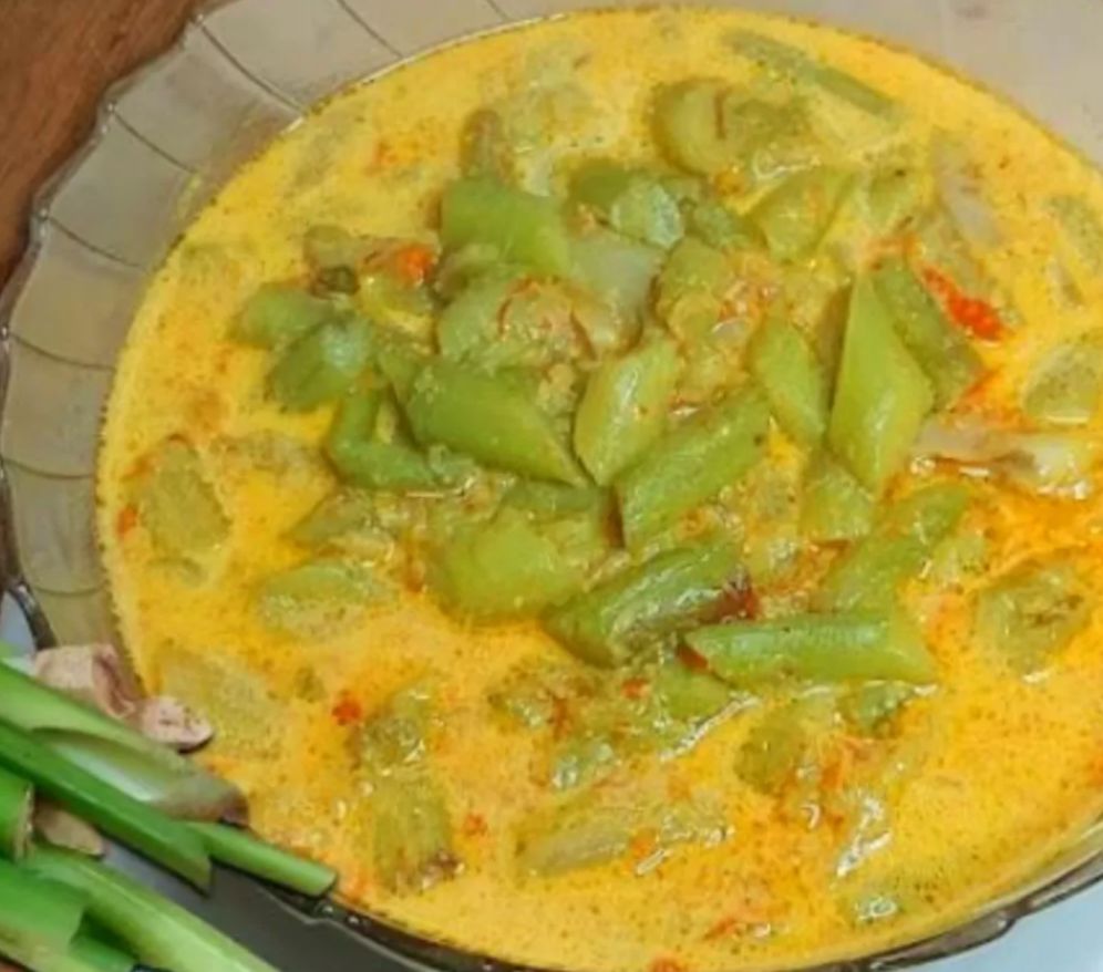 Resep Sayur Lompong atau Batang Talas, Favorit Kakek Nenek!