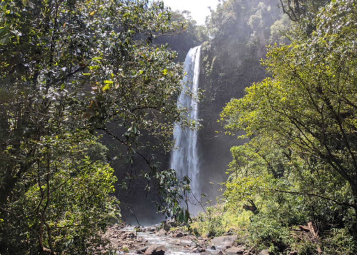 Tingginya mencapai 80 meter, Ini Pesona Air Terjun Mandi Angin di Mukomuko