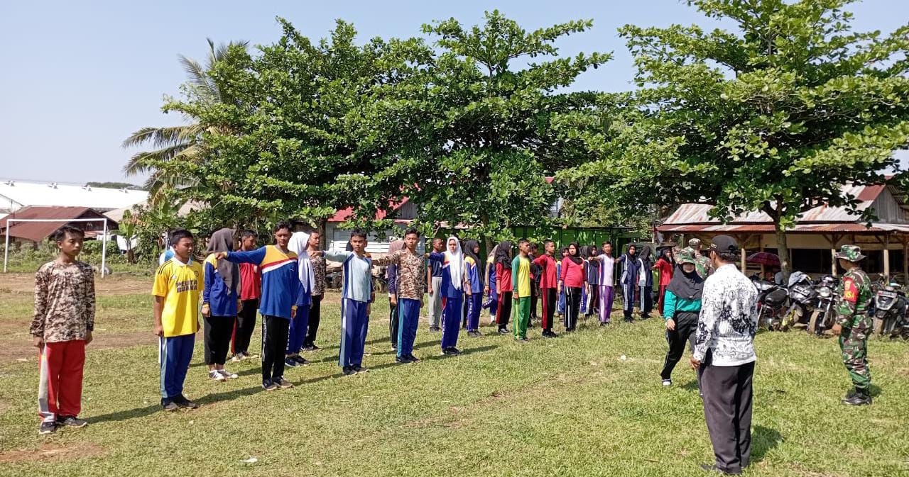 Pasukan Pengibar Bendera Terus Digembleng untuk Sukseskan Upacara HUT RI ke 78 di Suka Makmur
