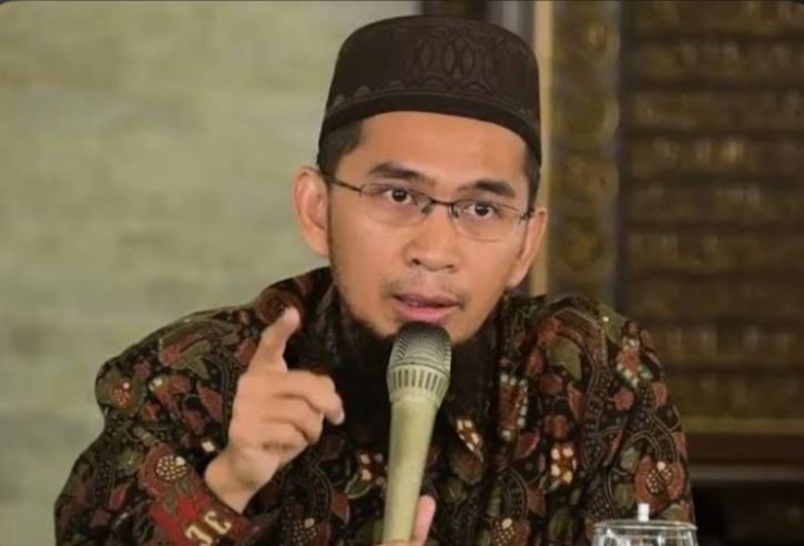 Jangan Kaget Kalau Rezeki Datang Meledak-ledak, Segera Rutinkan Amalan Ini Kata Ustaz Adi Hidayat