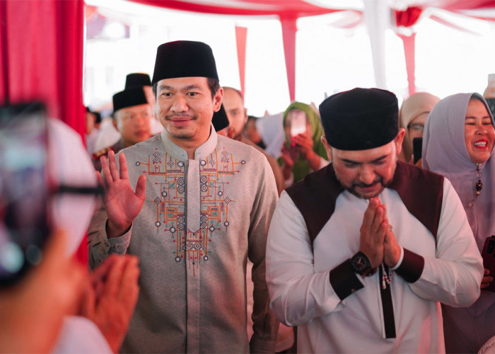 Mengetuk Pintu Langit Bareng Ustadz Al Habsy, Lantunan Sholawat Menggema 