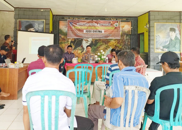 Judol Jadi Ancaman, Pemdes Karang Tengah Gandeng Kapolsek dan Camat Edukasi Warga