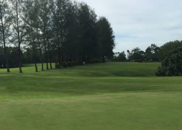 Sering Dijadikan Sebagai Tempat Pre Wedding, Begini Potret Keindahan Lapangan Golf di Bengkulu