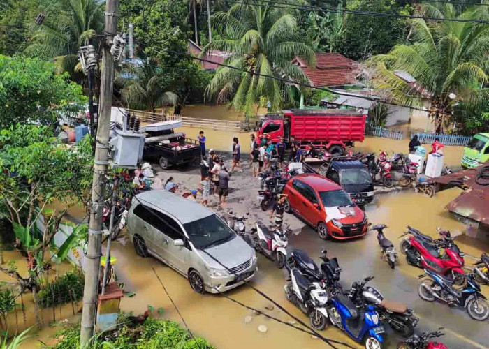Langganan Banjir, Kecamatan Batiknau Terisolir