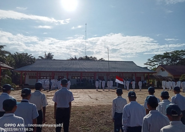 Upacara dan Perayaan HUT RI di SMPN 39 BU Berlangsung Meriah