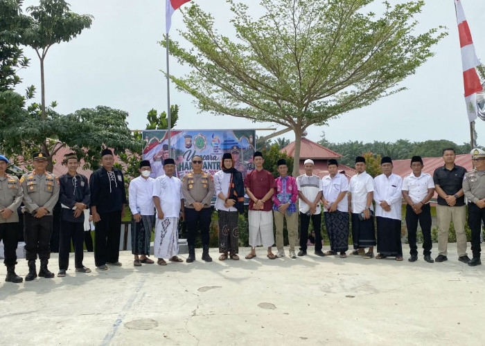 Kapolres Mukomuko Pimpin Upacara Hari Santri di Ponpes AFNA