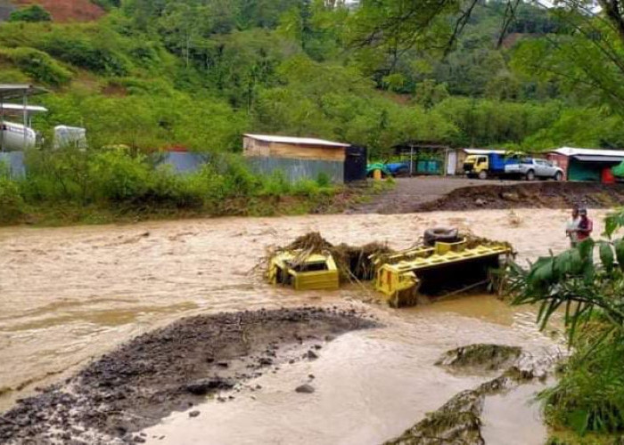 Pray For Lebong! Bencana Alam Terparah Dalam 25 Tahun Terakhir, Ratusan Rumah Terendam, Dam Truk Terseret Arus