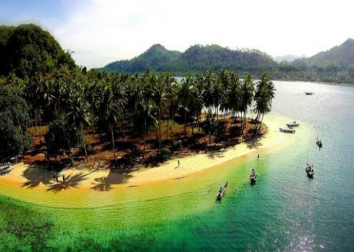 Rekomendasi 5 Pulau Eksotis Tak Berpenghuni di Indonesia yang Cocok untuk Tempat Liburan Bernuansa Alam