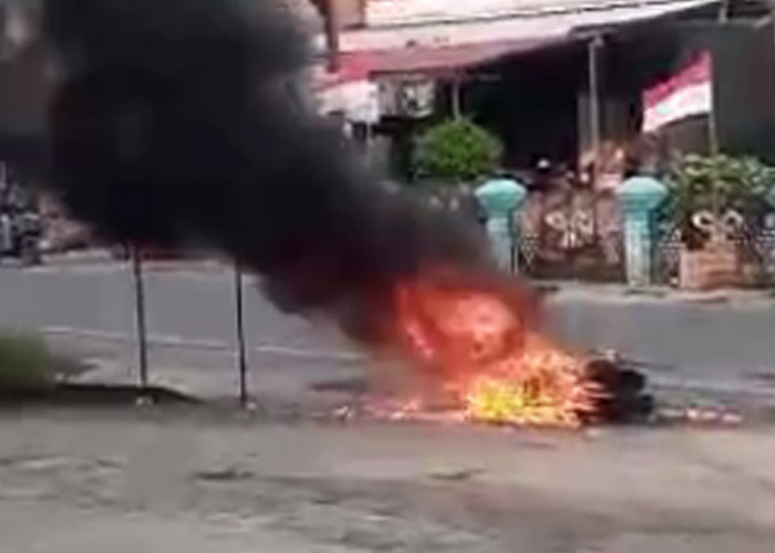 Usai Isi Bensin di SPBU, Motor Thunder Terbakar di D1 Giri Kencana