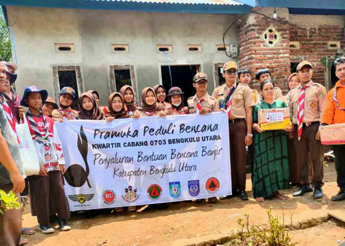 Pramuka Kwarcab Bengkulu Utara Salurkan Bantuan Sembako