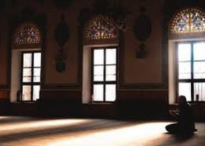 5 Doa Balas Dendam Jalur Langit untuk Orang yang Menyakiti Kita yang Mudah Diamalkan