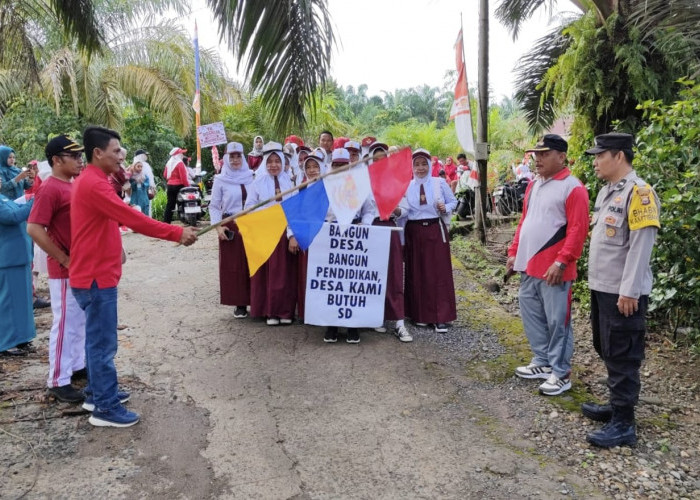 Pemdes Lubuk Sanai III Kobarkan Semangat Kemerdekaan, Ribuan Warga Ikut Karnaval 