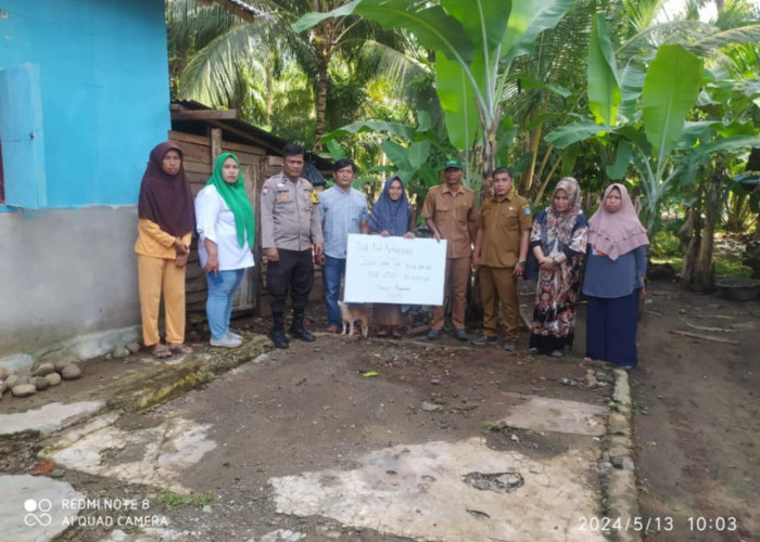 Perbaiki Sanitasi Warga, 3 MCK Dibangun dan 12 KPM Terima BLT DD di Lubuk Tanjung