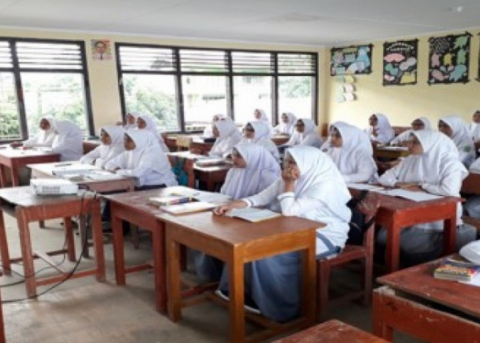 Demi Tingkatkan Kualitas Pendidikan, Siswa SMA/SMK di NTT Masuk Sekolah Jam 5 Pagi