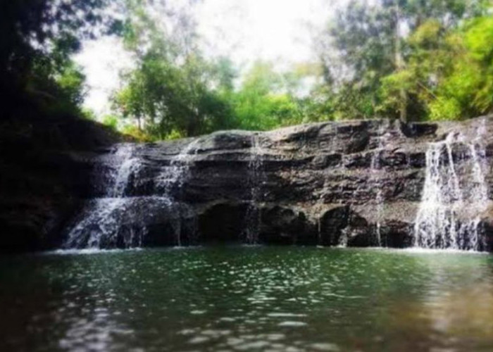 Healing Anti Kantong Jebol di Air Terjun Curug Pintu Langit Bengkulu Tengah