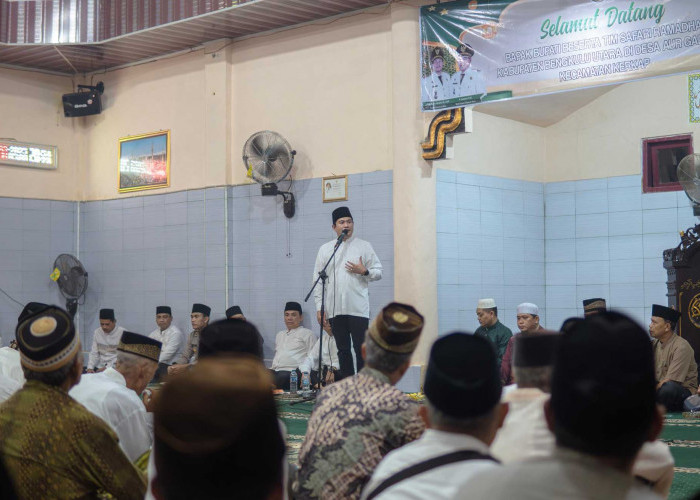 Safari Ramadhan di Desa Aur Gading, Bupati Bengkulu Utara Dijamu Gulai Dusun