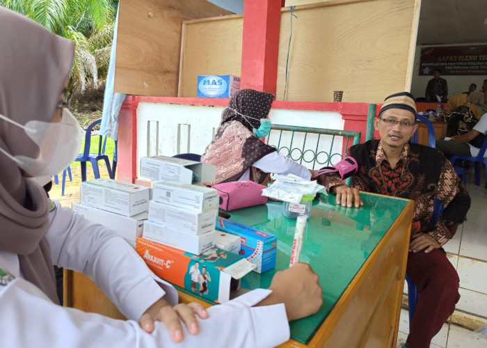 Puskesmas Buka Layanan Kesehatan Gratis Bagi Peserta Rapat Pleno KPU di Kecamatan 