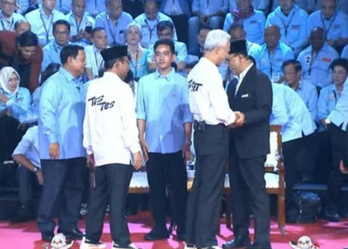 Ditanya Anies Soal Penguatan Demokrasi, Sudah Jawab Prabowo Langsung Berjoget 