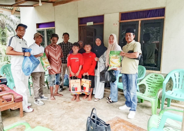 Ketua TP PKK dan Kadis Pendidikan Sambangi Dua Anak Putus Sekolah di Lubuk Sanai II