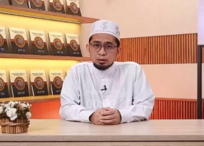 Punya Masalah Rumah Tangga Serta Rezeki Seret, Kata Ustadz Adi Hidayat, Segera Atasi Dengan Doa Ini