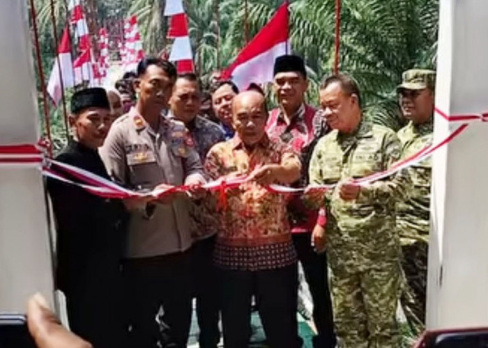 TNI Pulihkan Akses Bertahun-tahun Terputus, Jembatan Kualalangi Resmi Difungsikan