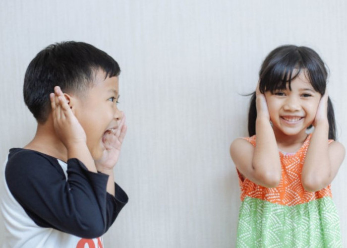 Anak Sering Berbicara Kasar atau Kotor? Ini Cara Bijak untuk Menegurnya