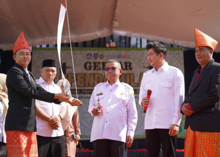 Gebyar Spendacular SMPN 2 BU, Bupati dan Wabup Apresiasi Kreativitas Siswa