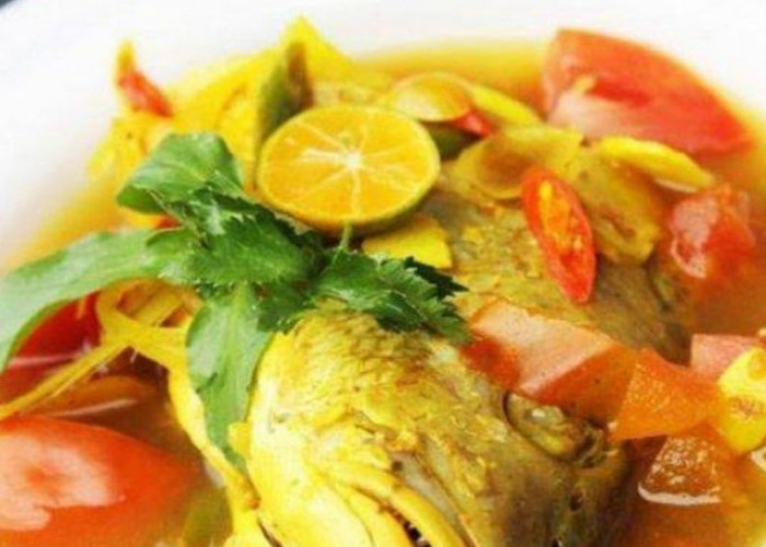 Resep Sop Kepala Ikan, Hidangan Sederhana Asam Gurih Menyegarkan untuk Buka Puasa