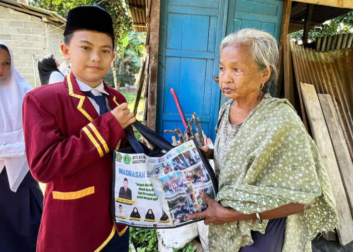 Kemenag Mukomuko Apresiasi Gerakan Madrasah Bersedekah