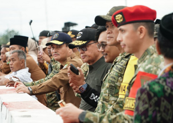 Latihan Perdana, Prajurit Kopassus Terjun Taktis dan Free Fall