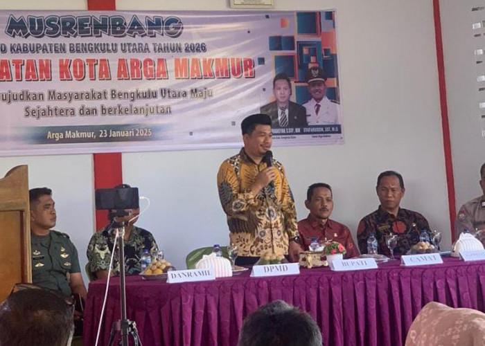 Wabup Arie Minta Kepala Desa dan Perangkat Perhatikan Kondisi Warganya 