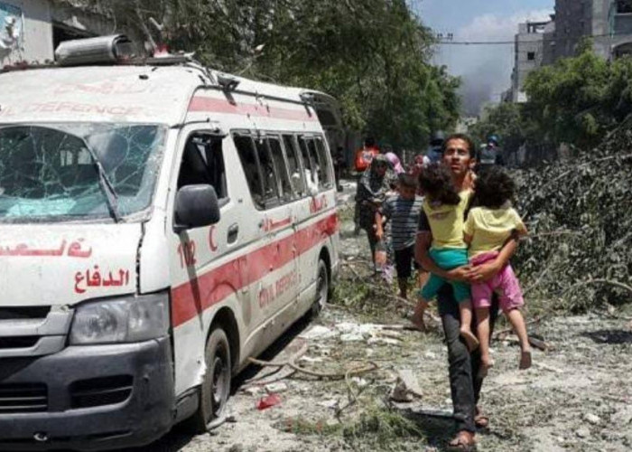 Serangan Israel Terus Berlanjut, Ambulance Dompet Duafa Rusak Parah