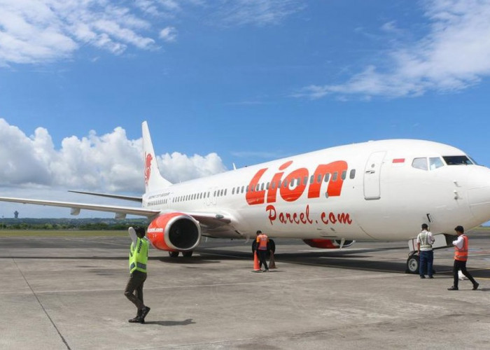 Kronologi Pesawat Lion Air Kupang-Surabaya Batal Terbang, Hp Penumpang Meledak dan Karpet Pesawat Terbakar